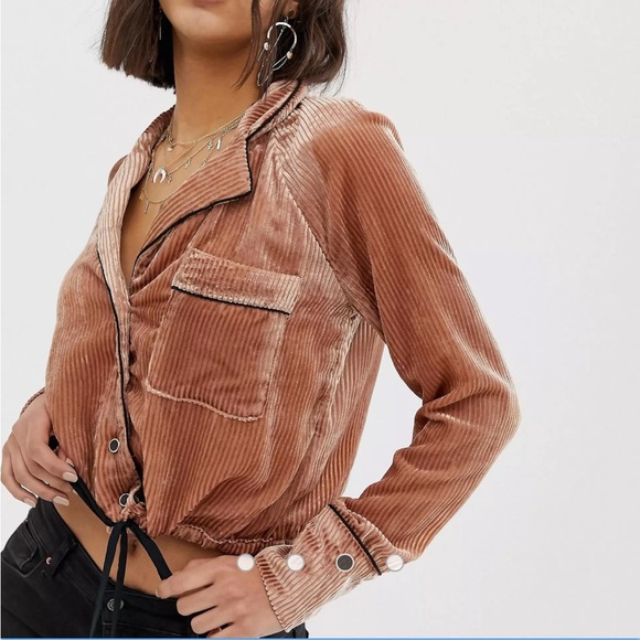 Free People Tops - Free People Aspen Nights Velvet Cropped Button Up Size Small